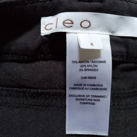 Cleo Curvy 5-Pocket Slim Pants( fit larger) - Picture 5 of 9